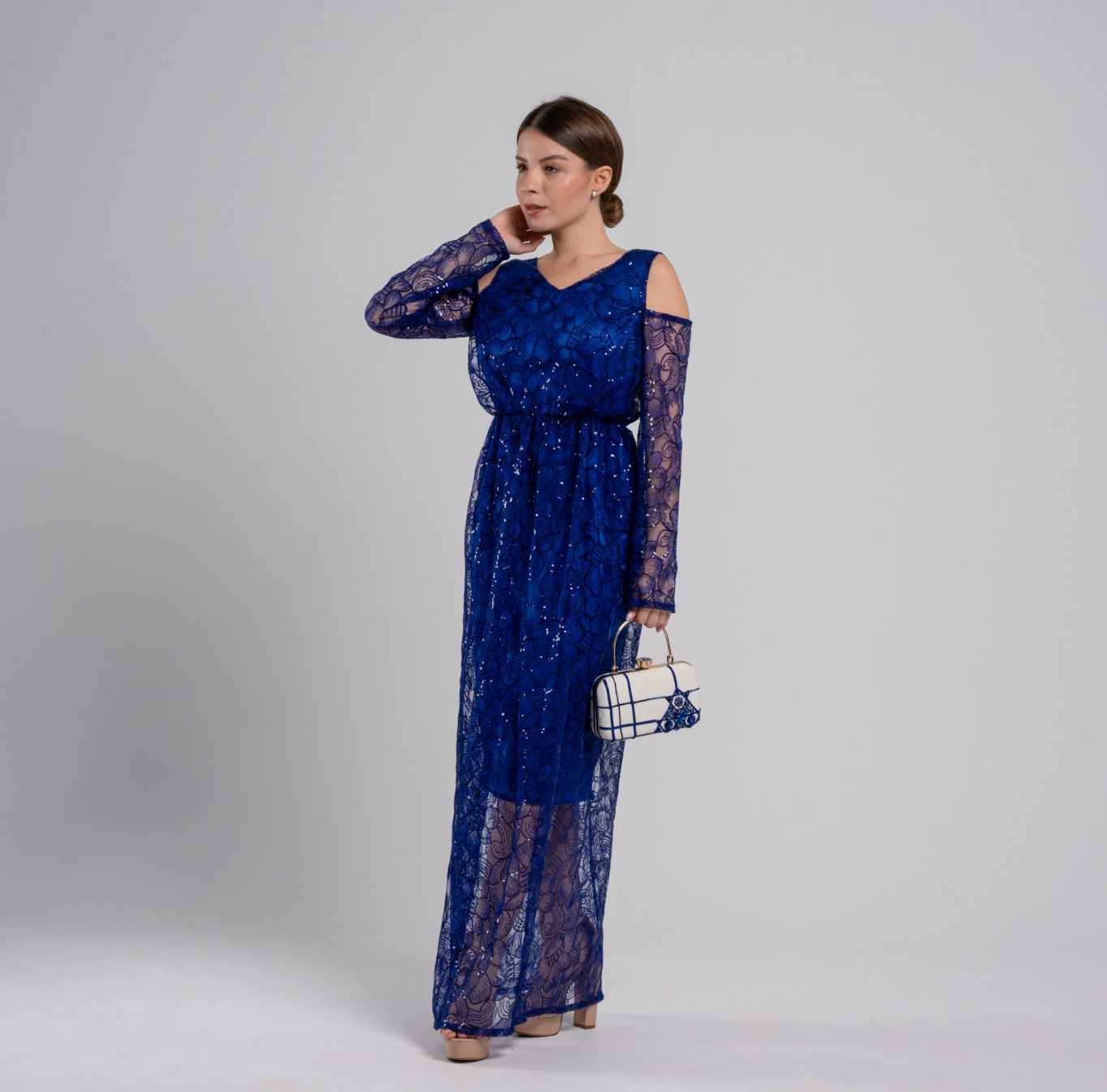 LOOK06 للإيجار