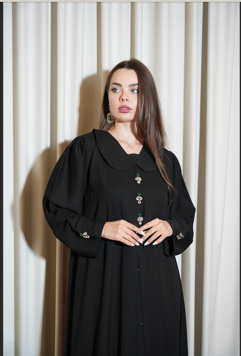 Jewelina Abaya